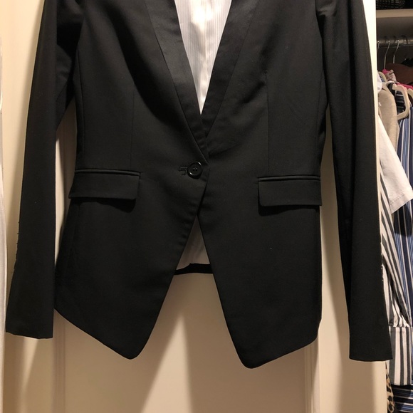BCBGMaxazria black blazer - Picture 3 of 6
